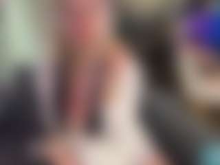 AshiaVossen's Live Sex Cam Show