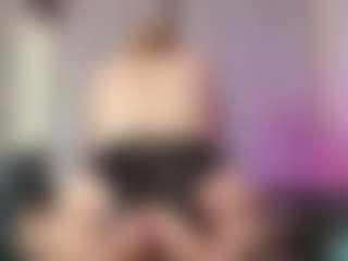 AshiaVossen's Live Sex Cam Show