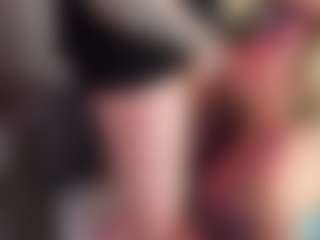 AshiaVossen's Live Sex Cam Show