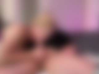 Live cam show with AshiaVossen - Big Tits on thefappeningchat.com
