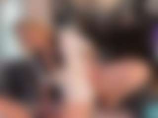 AshiaVossen's Live Sex Cam Show
