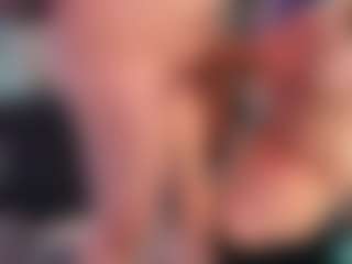 AshiaVossen's Live Sex Cam Show