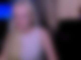 ava-gllow's Live Sex Cam Show