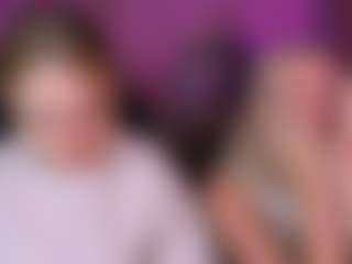 ava-gllow's Live Sex Cam Show
