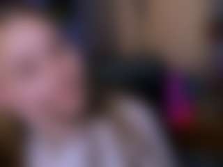 ava-gllow's Live Sex Cam Show