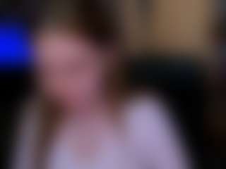 ava-gllow's Live Sex Cam Show