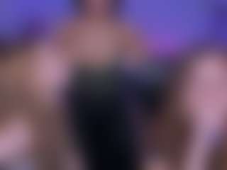 ava-gllow's Live Sex Cam Show