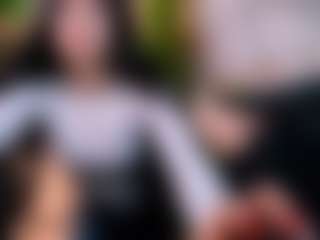 ava-gllow's Live Sex Cam Show