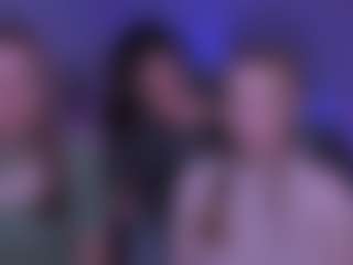 ava-gllow's Live Sex Cam Show
