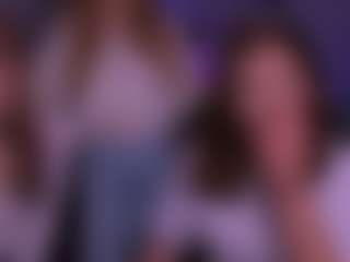 ava-gllow's Live Sex Cam Show