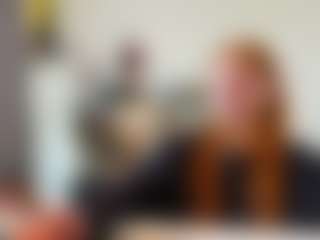Live cam show with BrandieEddleman - Solo on AdultVida.com
