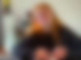 Live cam show with BrandieEddleman - Ass Bouncing on AdultVida.com