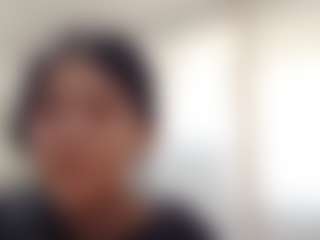 Bella's Live Sex Cam Show
