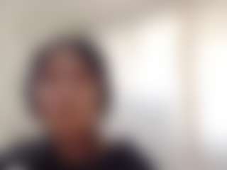 Bella's Live Sex Cam Show
