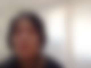 Bella's Live Sex Cam Show