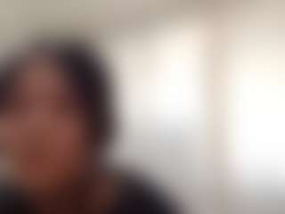 Bella's Live Sex Cam Show