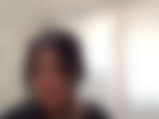 Bella's Live Sex Cam Show