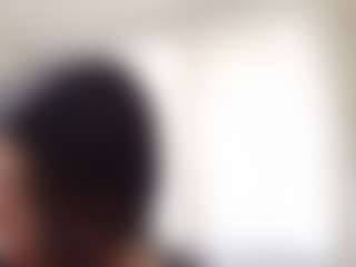 Bella's Live Sex Cam Show