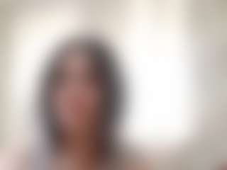 Bella's Live Sex Cam Show