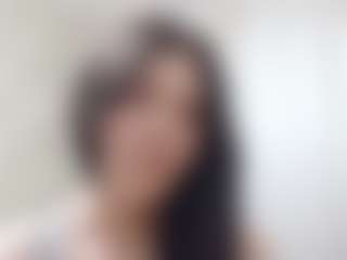 Bella's Live Sex Cam Show