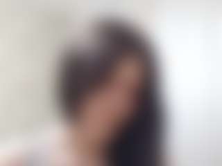 Bella's Live Sex Cam Show
