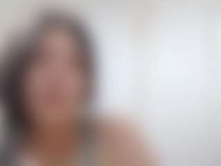 Bella's Live Sex Cam Show