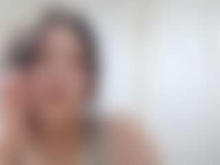 Bella's Live Sex Cam Show