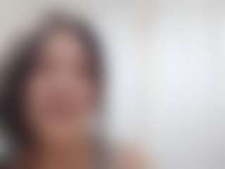 Bella's Live Sex Cam Show