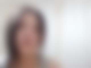Bella's Live Sex Cam Show
