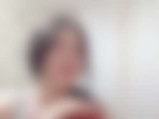 Bella's Live Sex Cam Show