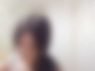 Bella's Live Sex Cam Show