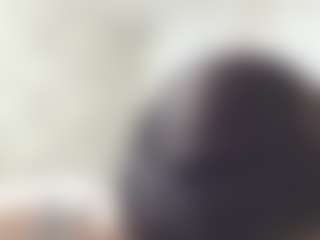 Bella's Live Sex Cam Show