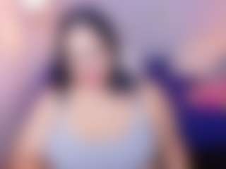 curvy-sexyvalen MILF webcam performer live streaming