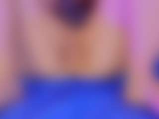 Live cam show with dakota-flame-cr - New Toys on TottyGirls