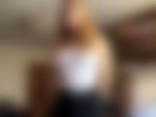 FrancinaVillarta's Live Sex Cam Show