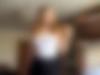FrancinaVillarta's Live Sex Cam Show