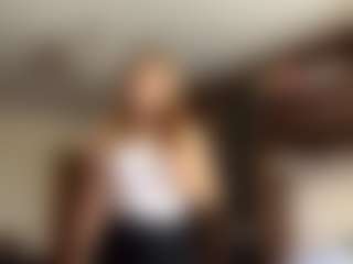 FrancinaVillarta's Live Sex Cam Show