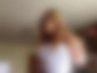 FrancinaVillarta's Live Sex Cam Show