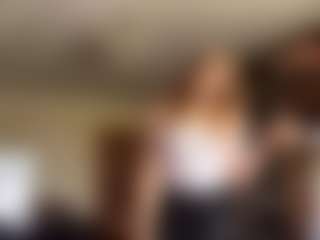 FrancinaVillarta's Live Sex Cam Show