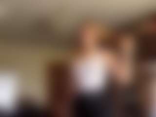 FrancinaVillarta's Live Sex Cam Show