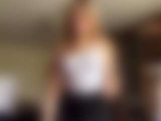 FrancinaVillarta's Live Sex Cam Show