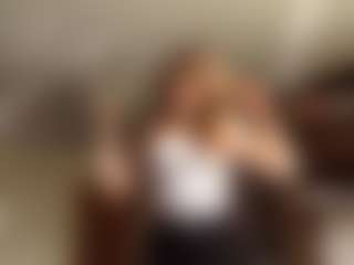 FrancinaVillarta's Live Sex Cam Show