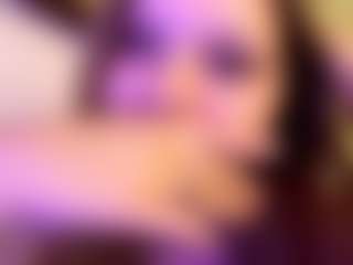 FrancinaVillarta's Live Sex Cam Show
