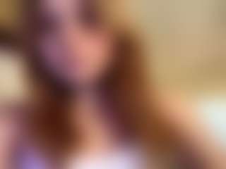 FrancinaVillarta's Live Sex Cam Show