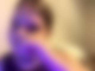 FrancinaVillarta's Live Sex Cam Show
