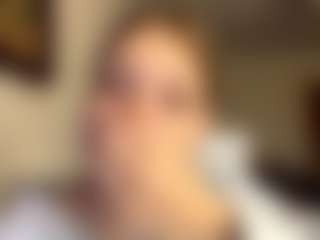 FrancinaVillarta's Live Sex Cam Show