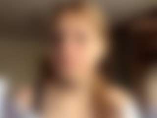 FrancinaVillarta's Live Sex Cam Show