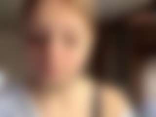 FrancinaVillarta's Live Sex Cam Show