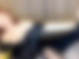 Live cam show with Helen-Fireee - Bedroom Red Hair on Camiplay Live