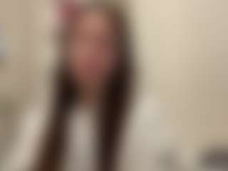 Live cam show with JaymeGargani - Facial on Camsoda